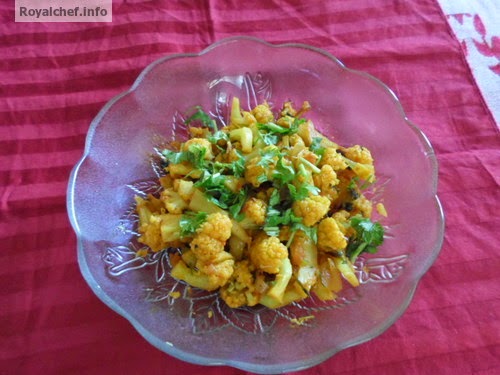 Masala Cauliflower chi Bhaji A spicy Maharashtrian Masala Cauliflower chi Bhaji