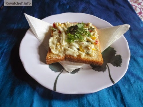 Mushroom Cheese Toast in White Sauce Great snack or breakfast dish of Mushroom Cheese Toast in White Sauce