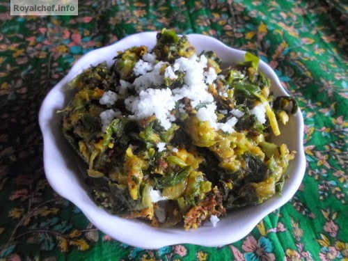 Kandyachya Patichi Peeth Perun Bhaji A Marathi Spring Onion Vegetable preparation
