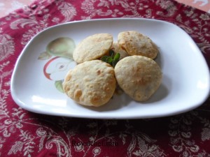 Dessicated Coconut Puri Recipe in Marathi