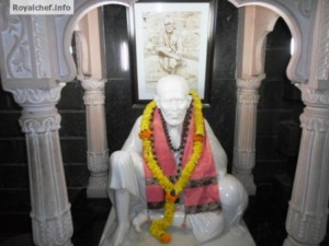 Sai Baba Murti Pune