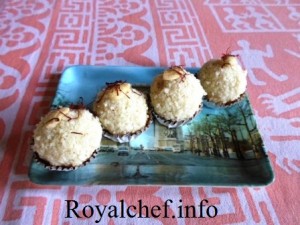 Homemade Paneer- Khoya Laddu 