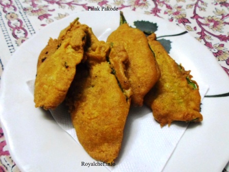 Crisp and Tasty Spinach Leaves Pakode