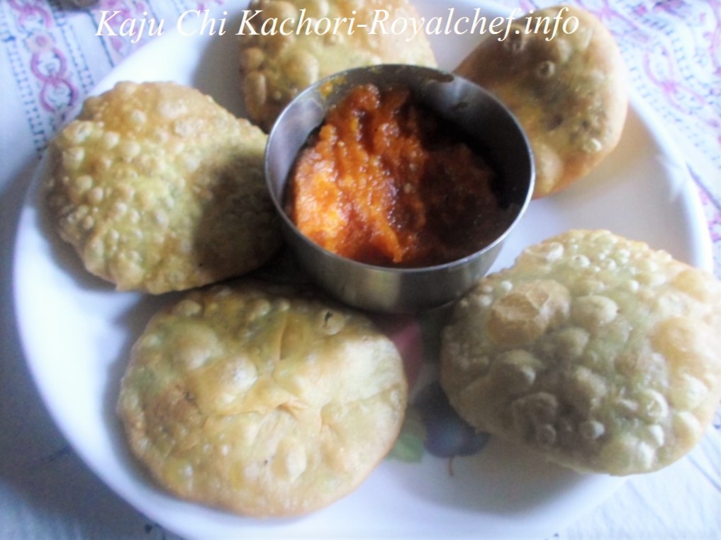 Cashew nut Kachori