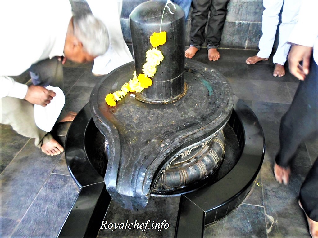 Shivling at Sail Mandir