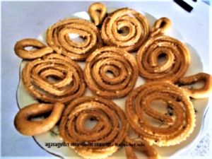 Thai Curry Masala Chakli 